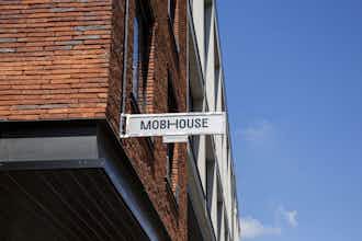 Hotel Mob House Saint Ouen photo 4