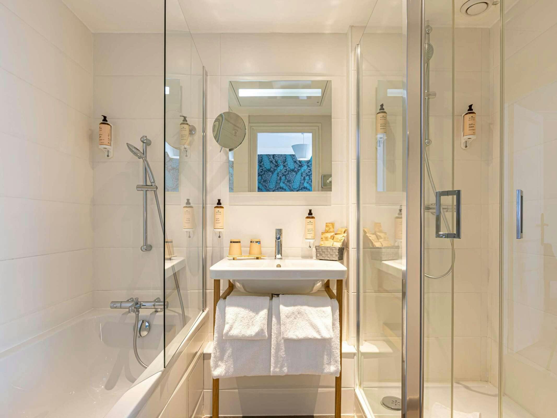 Hotel Hôtel Mercure Paris Saint Cloud Hippodrome photo 1