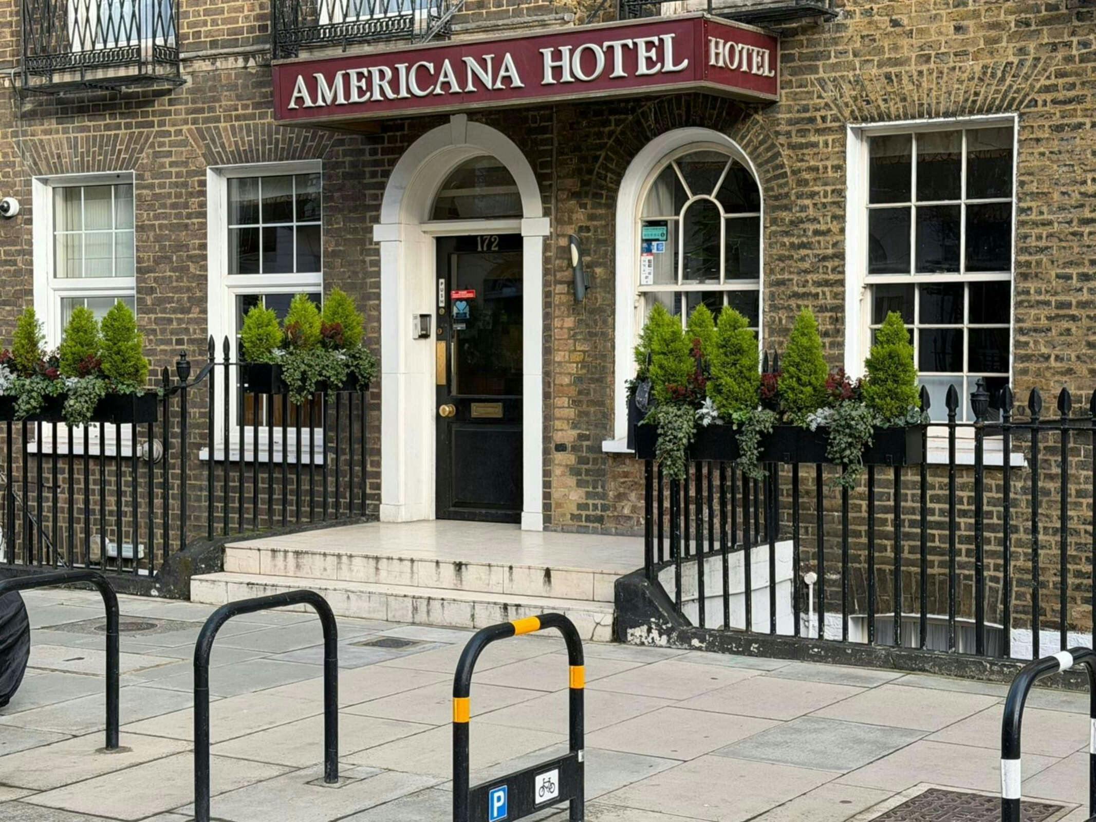 Americana Hotel