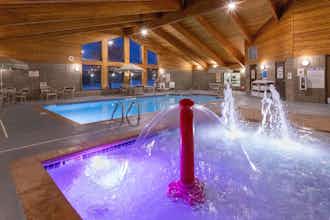 Hotel AmericInn Fergus Falls photo 1