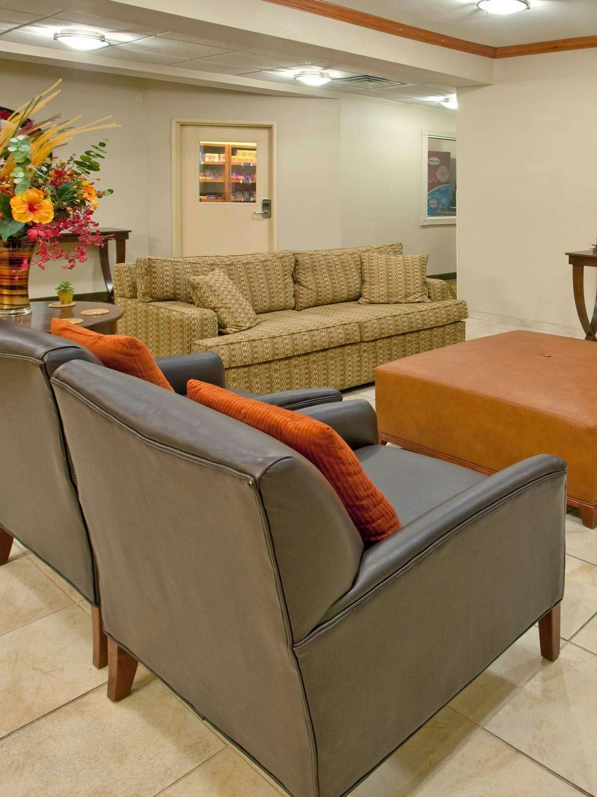 Hotel Candlewood Suites Merrillville photo 3