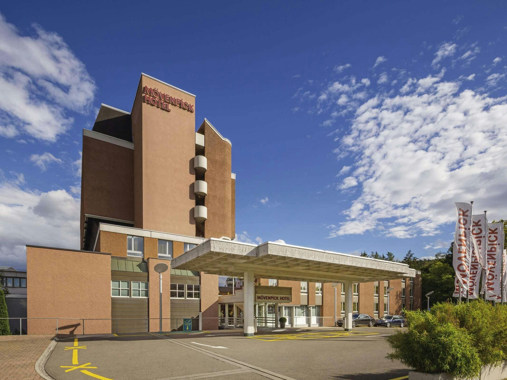 Hotel Mövenpick Hotel Zurich Regensdorf photo 1