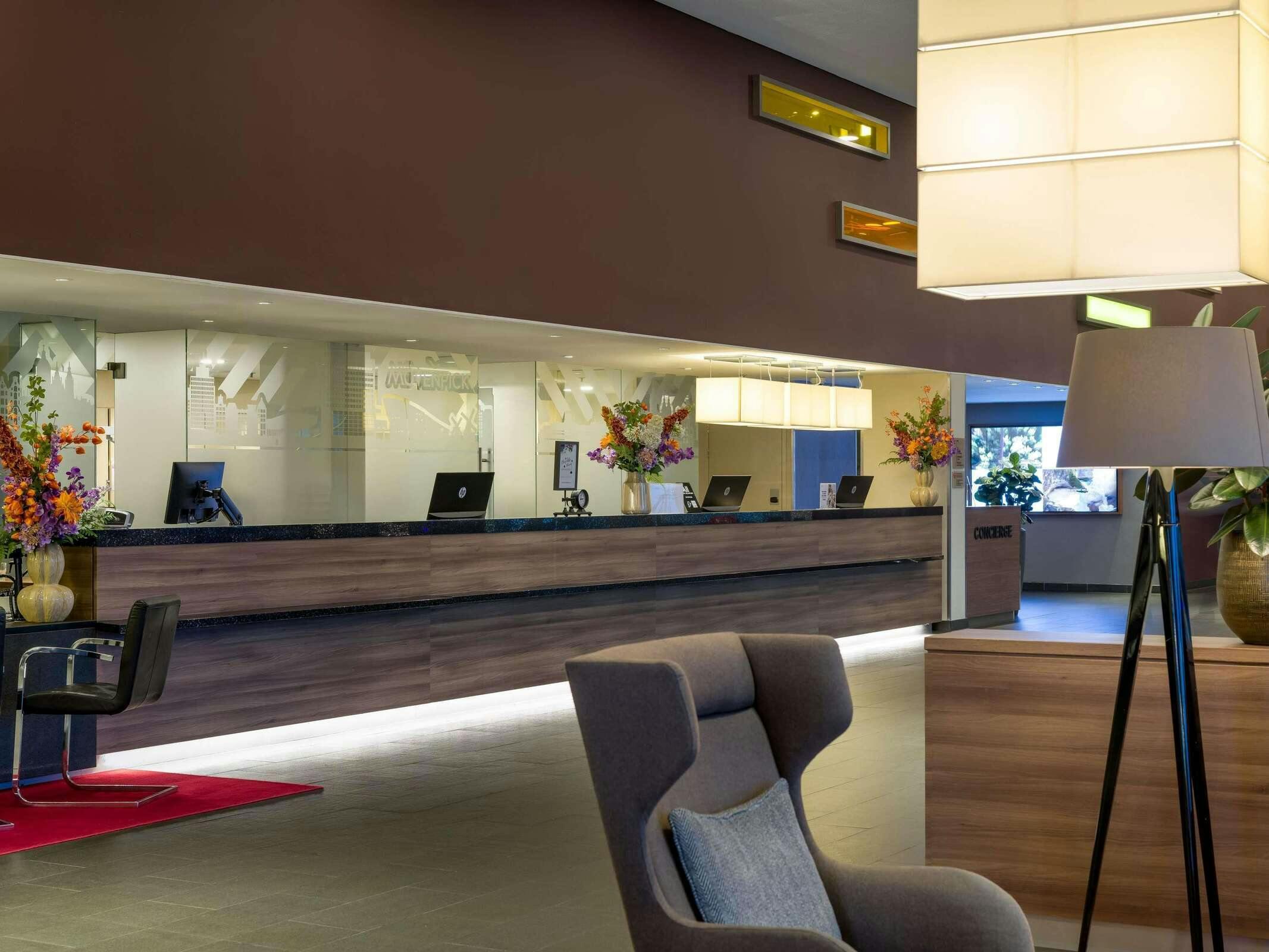 Hotel Mövenpick Hotel Amsterdam City Center photo 4