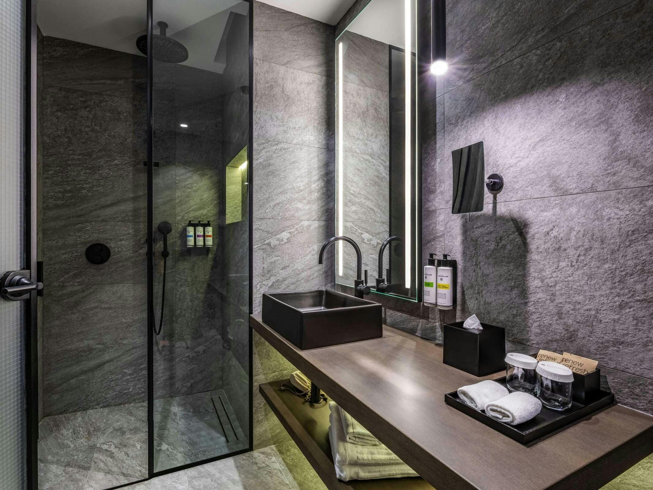 Hotel Pullman Tbilisi Axis Towers photo 5