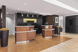 Hotel Super 8 Dallas Love Field photo 4