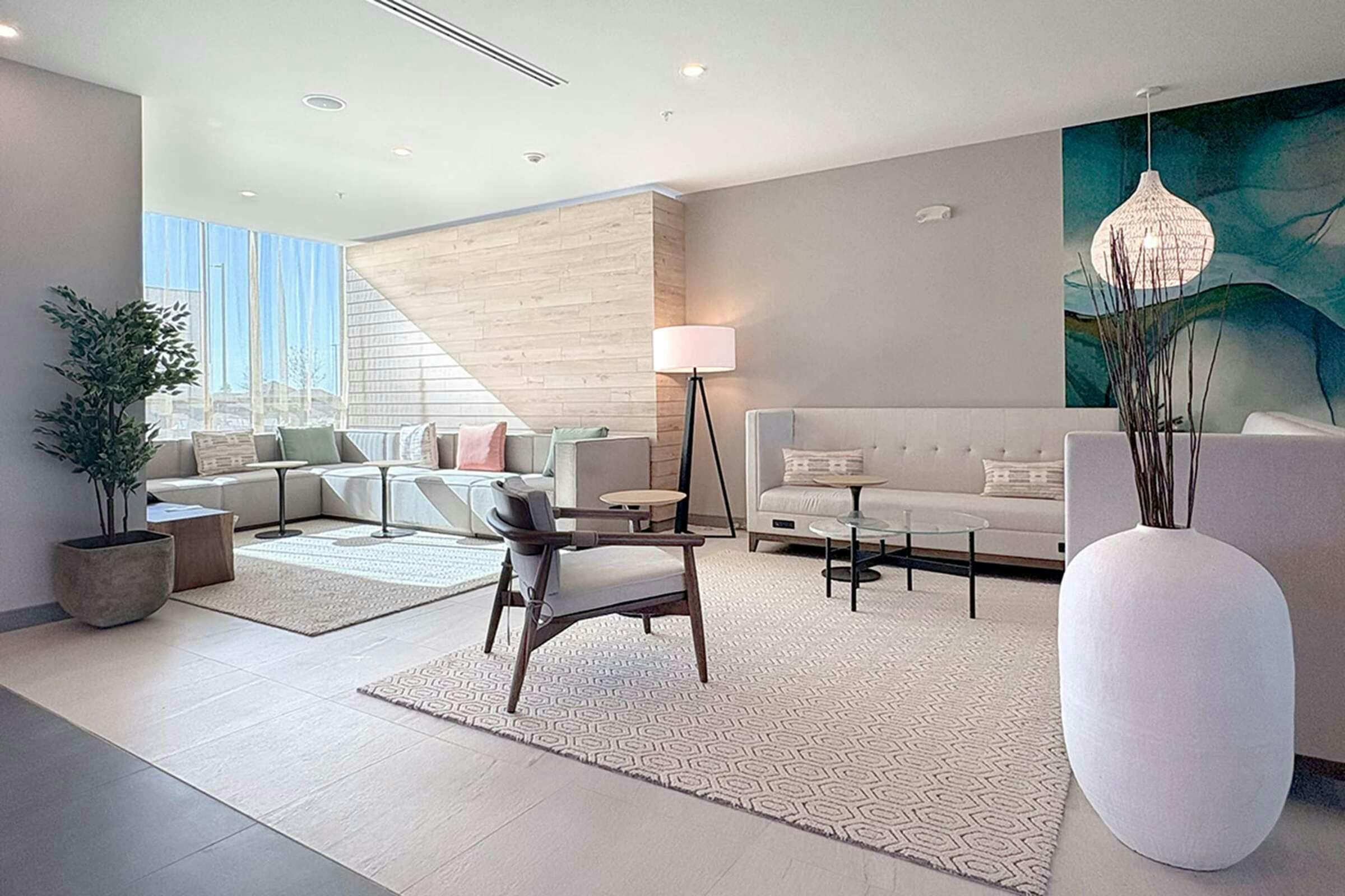 Hotel Wyndham Garden Anna photo 2