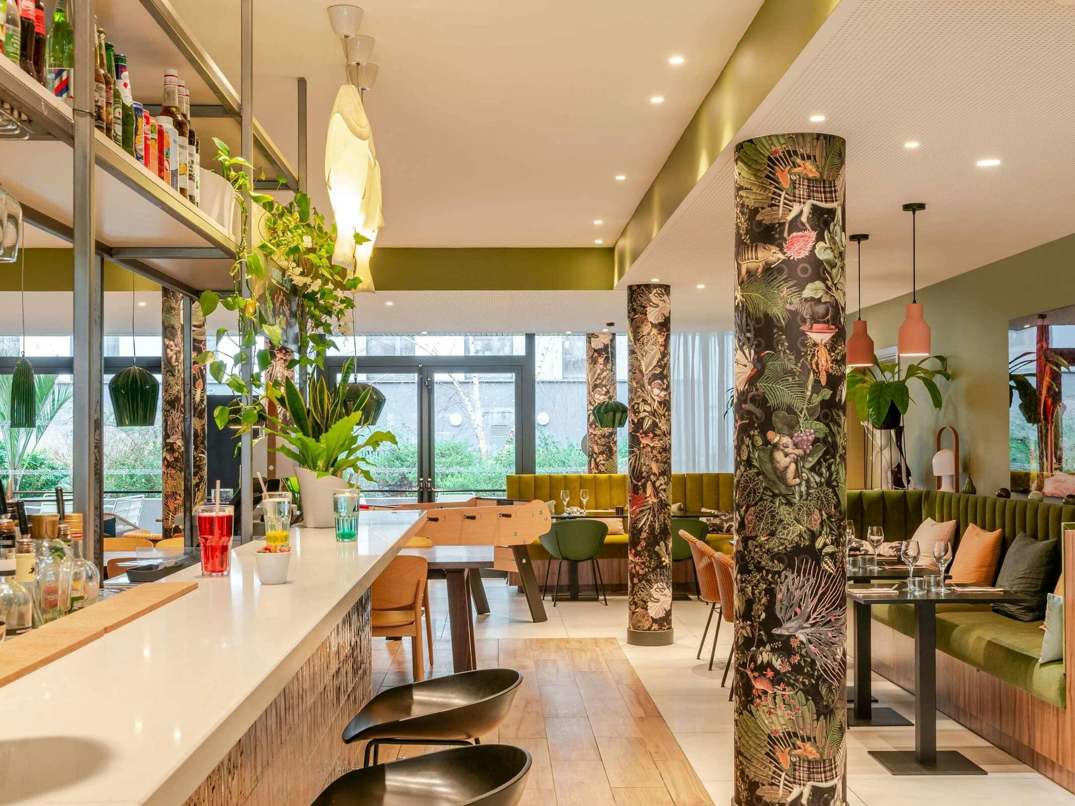 Hotel Ibis Styles Bordeaux Lac Bruges photo 1