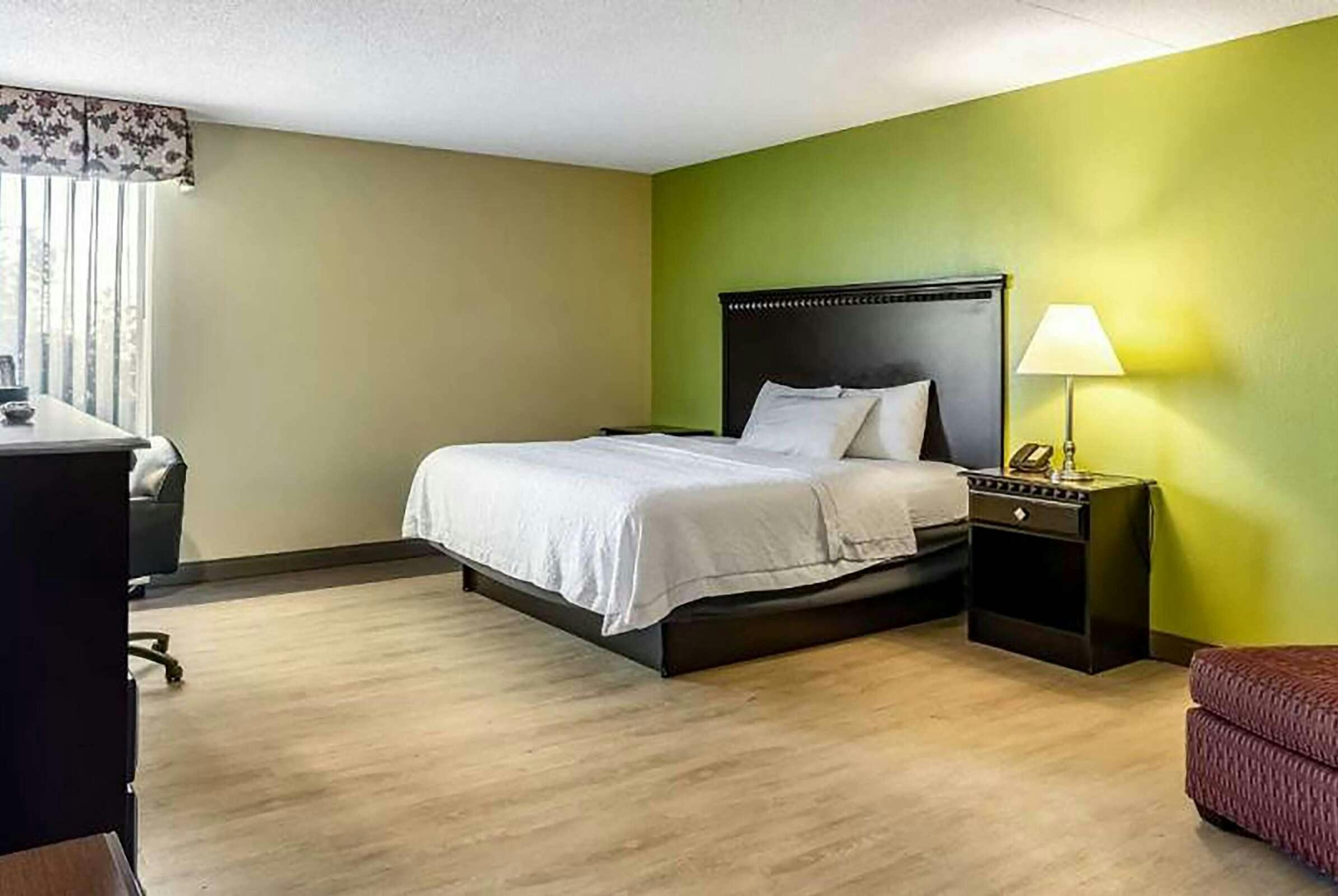 Hotel Wingate Conway AR photo 4