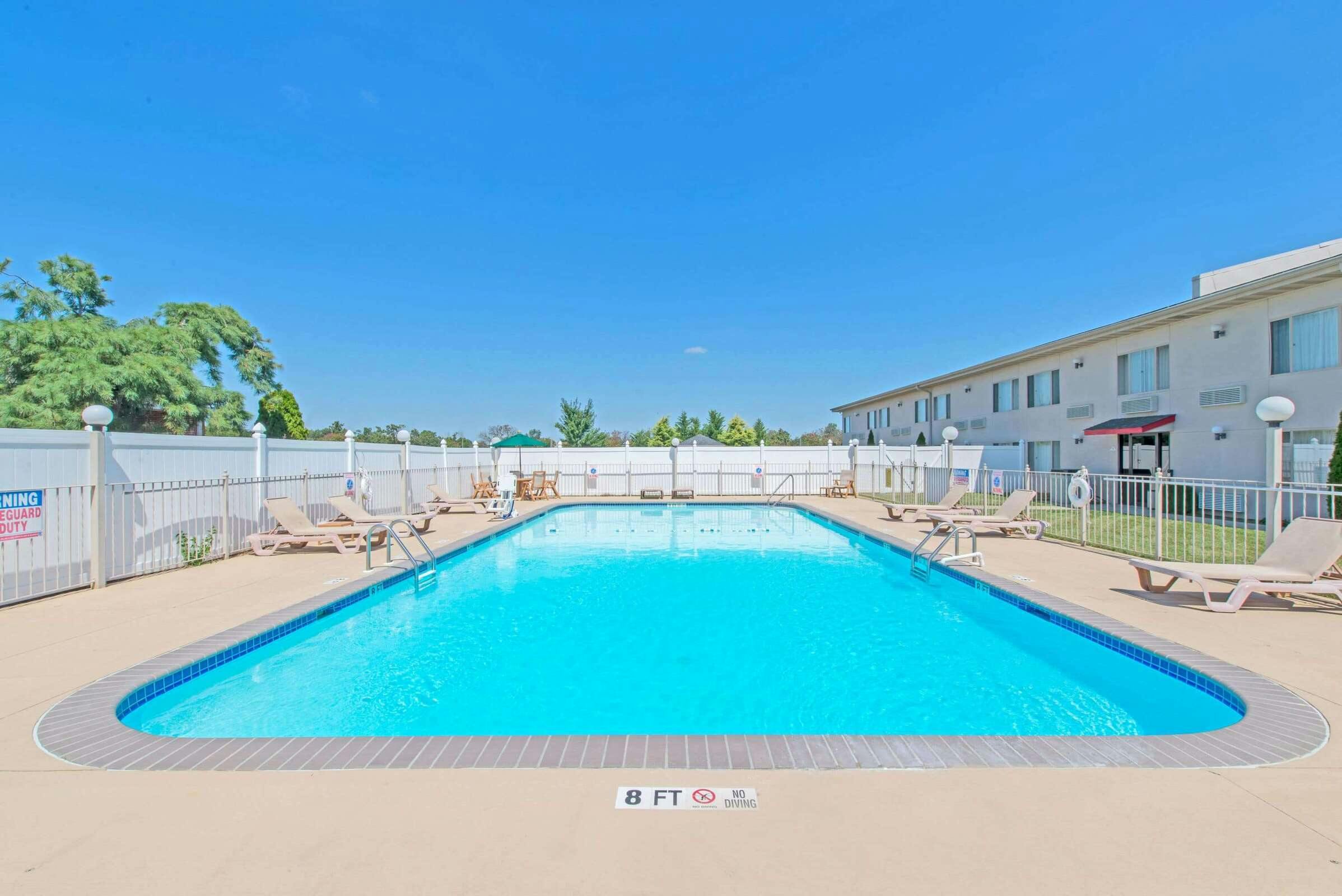 Ramada Vineland Millville Area