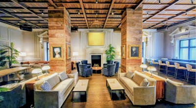 Chicago Hotel Collection Ambassador Gold Coast