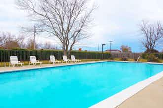 Hotel Baymont Lafayette photo 4