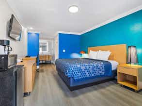 Hotel Signature Inn San Jose photo 1