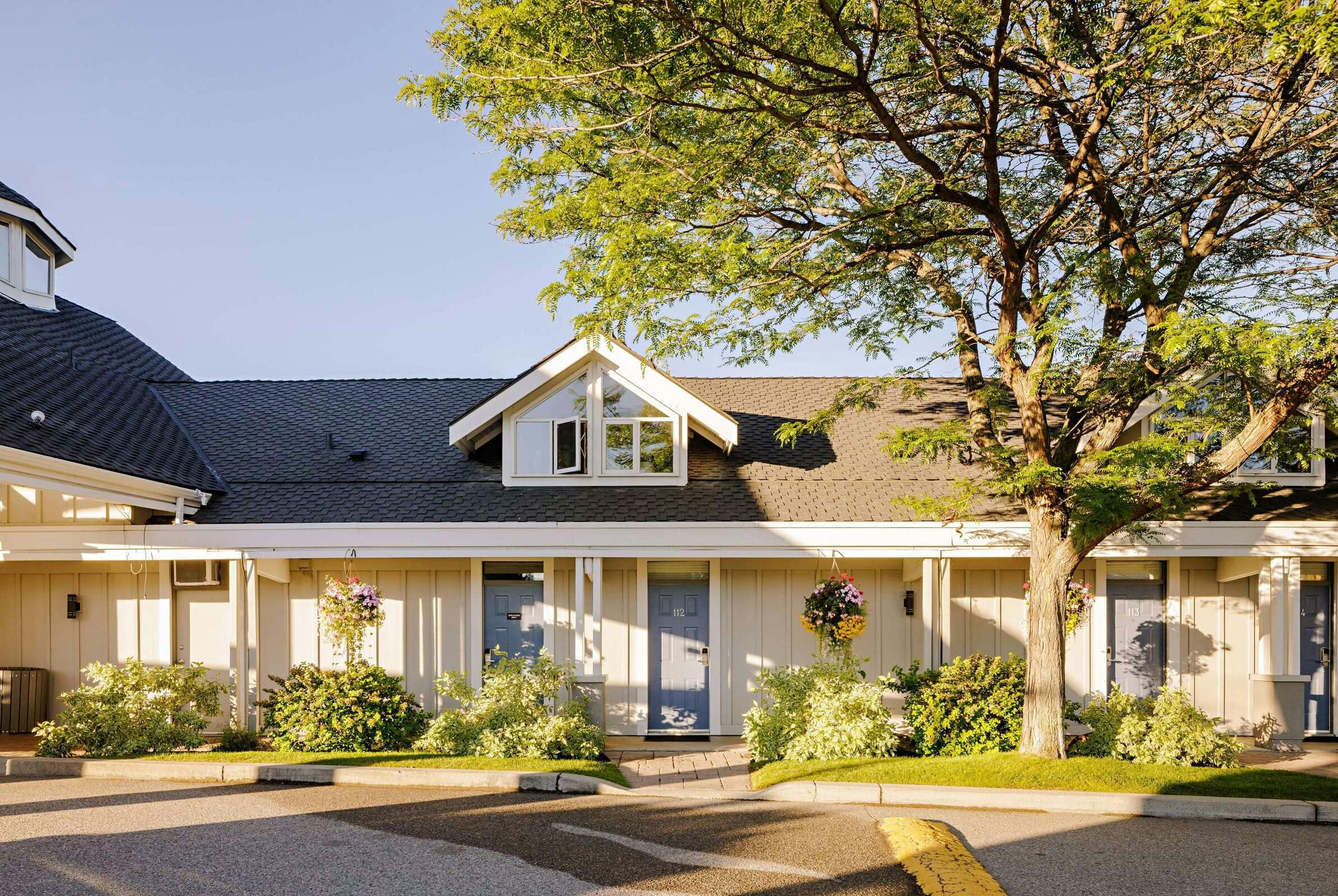 Hotel Balcomo, a Ramada by Wyndham photo 1