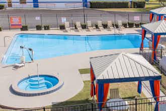Hotel Howard Johnson Ocala FL I-75 photo 2