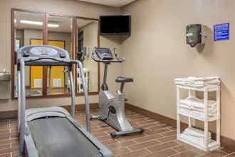 Hotel Howard Johnson Ocala FL I-75 photo 4