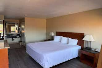 Hotel Travelodge Hemet CA photo 5