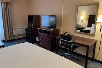 Hotel Days Inn Duluth Lakewalk photo 5