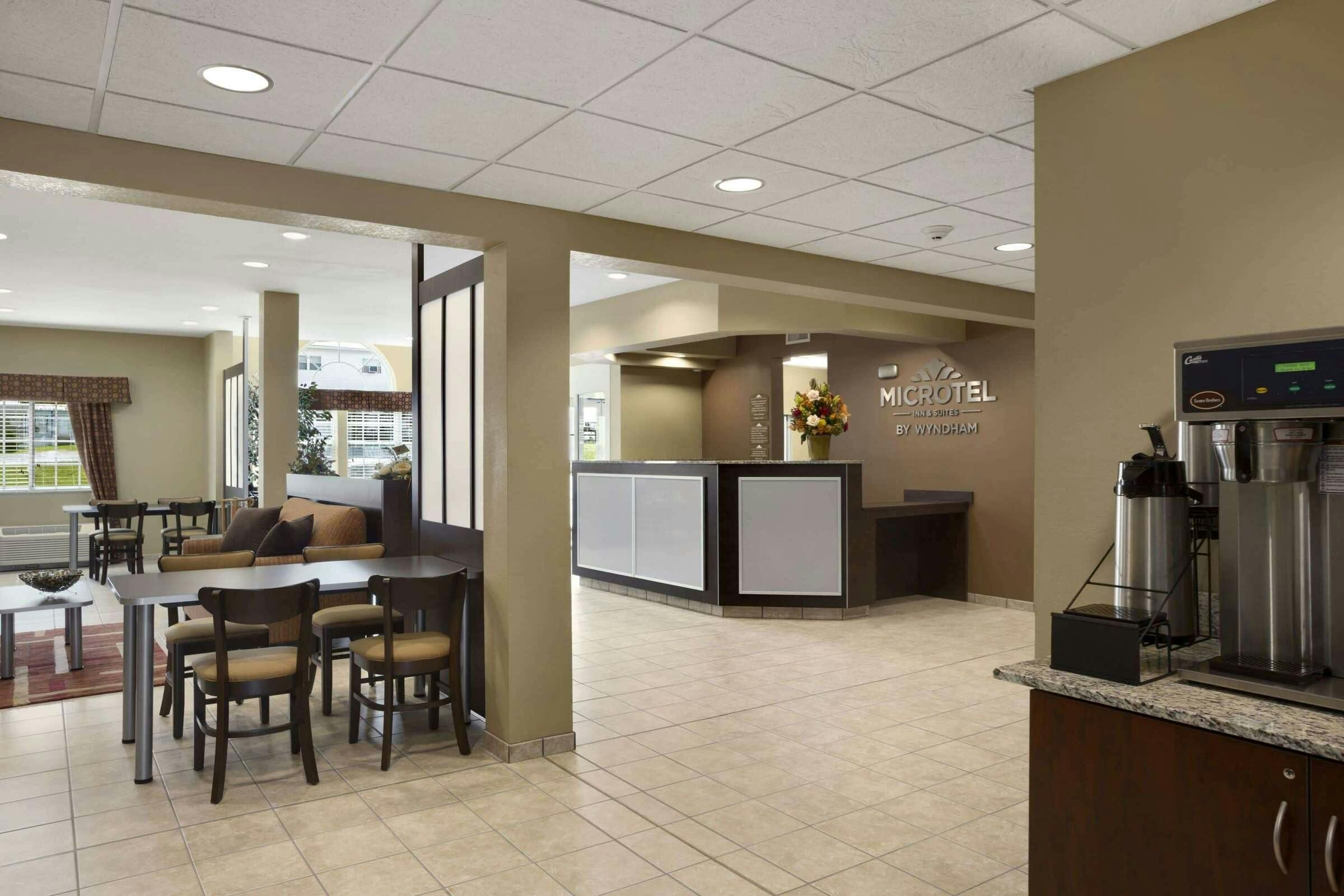 Hotel Microtel Inn Suites Carrollton photo 1