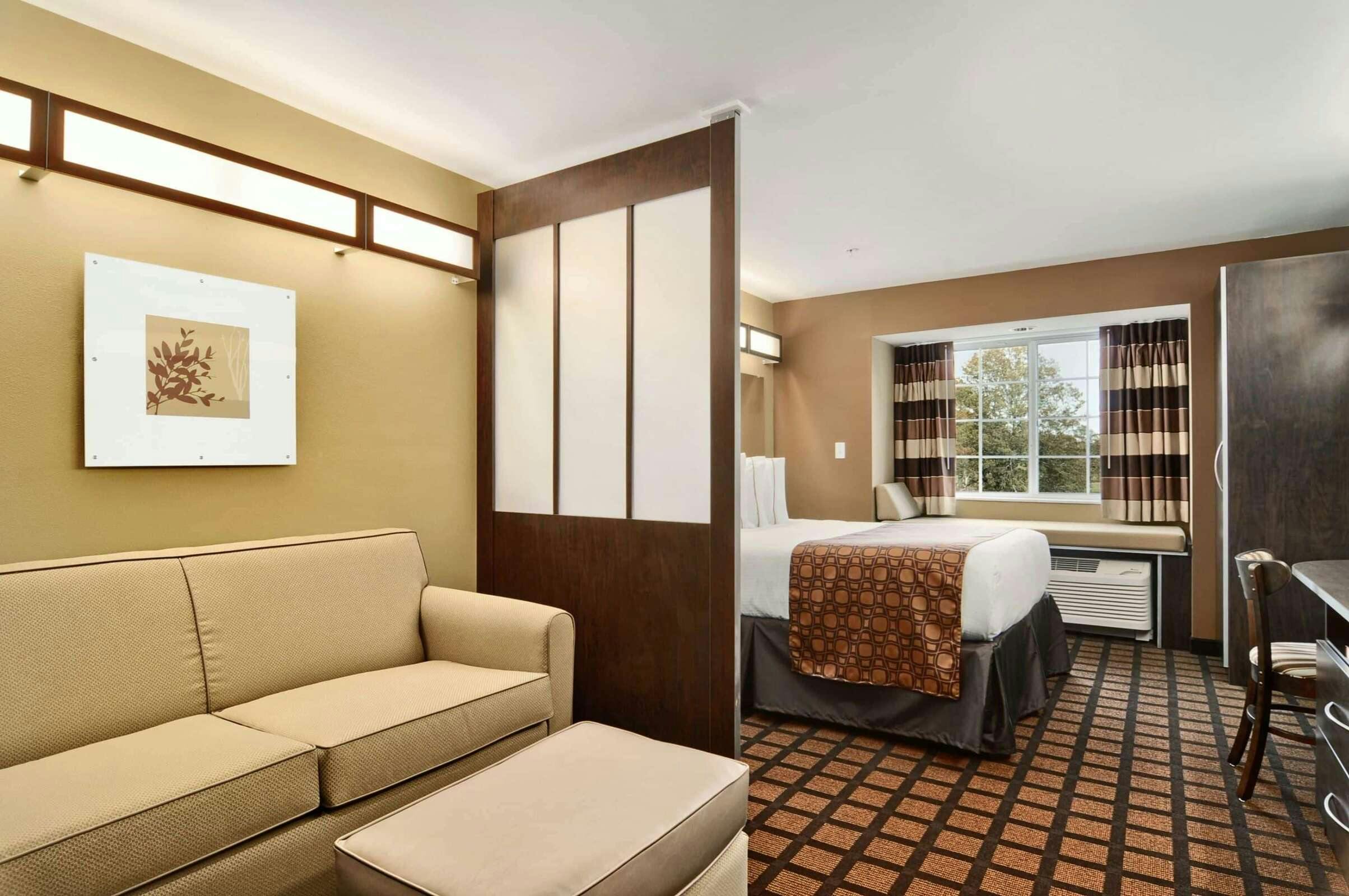 Hotel Microtel Inn Suites Carrollton photo 3
