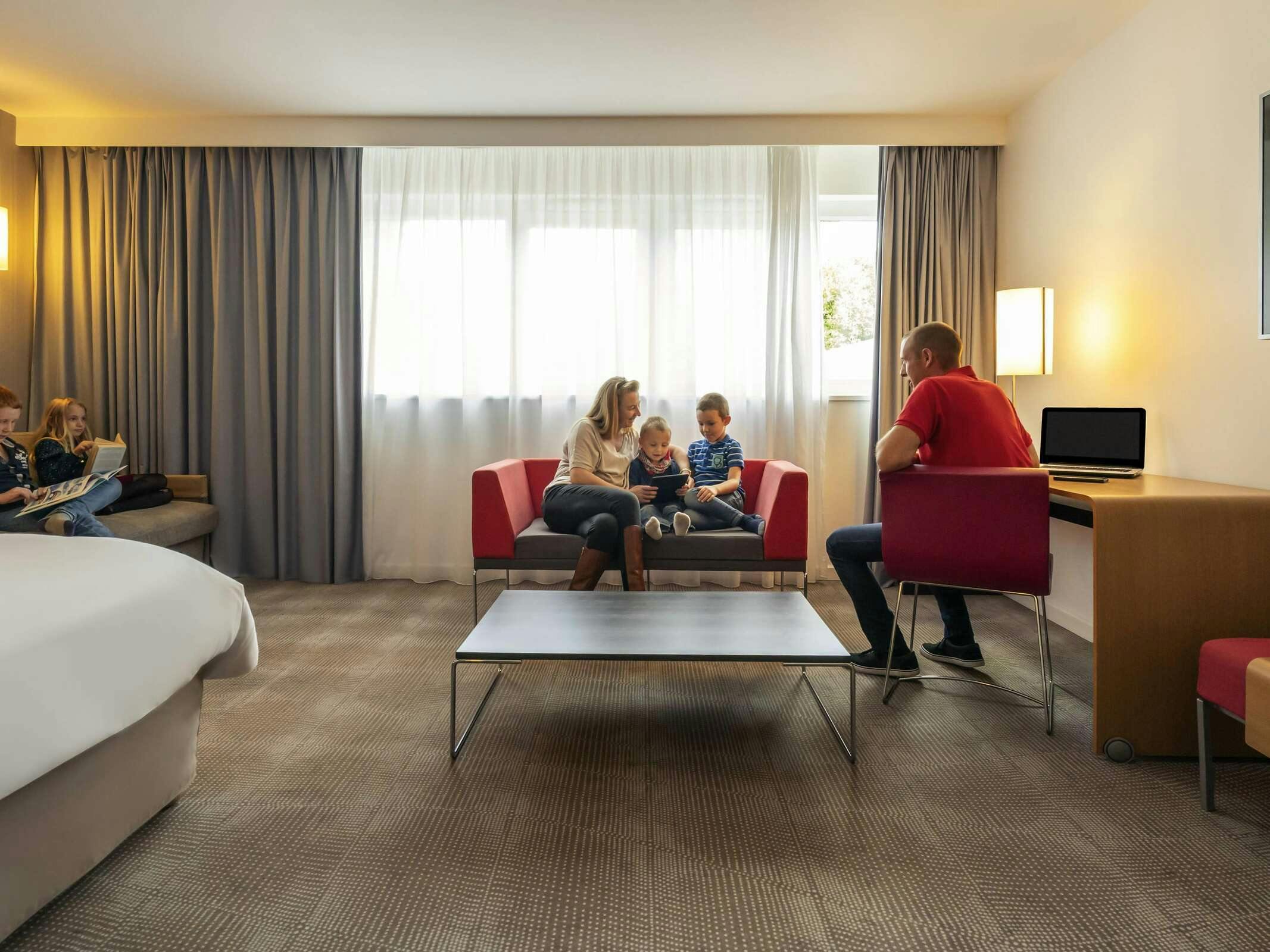 Hotel Novotel Survilliers Saint Witz photo 2