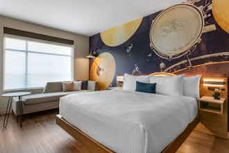 Hotel Cambria Hotel Austin Airport photo 5
