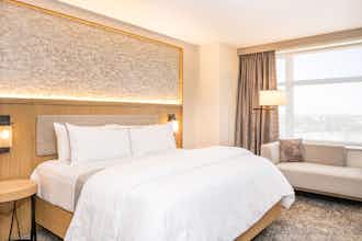 Hotel The Westin Chicago Lombard photo 2