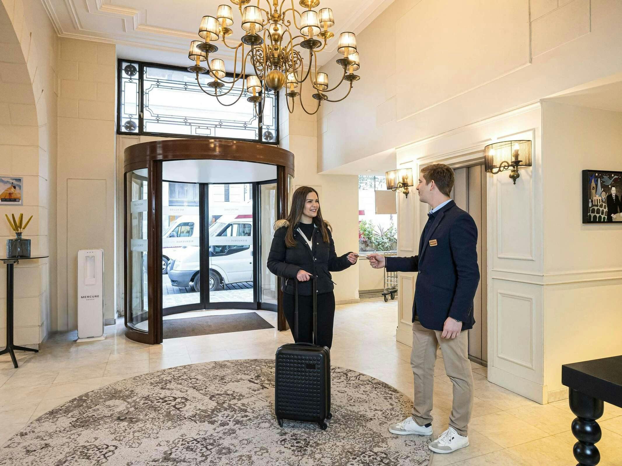 Hotel Mercure Lille Centre Grand Place photo 4