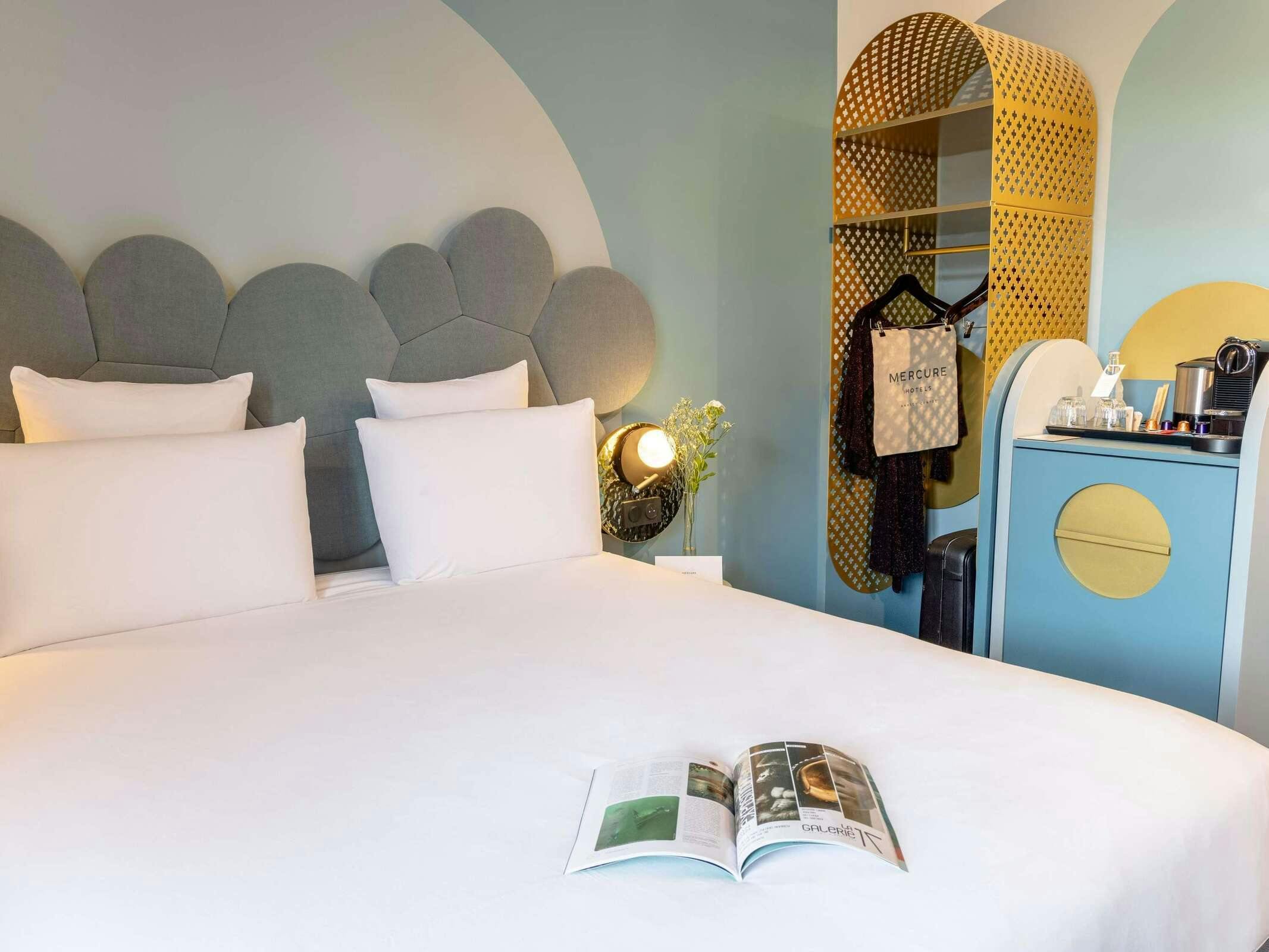 Hotel Hôtel Mercure Annecy Centre photo 2