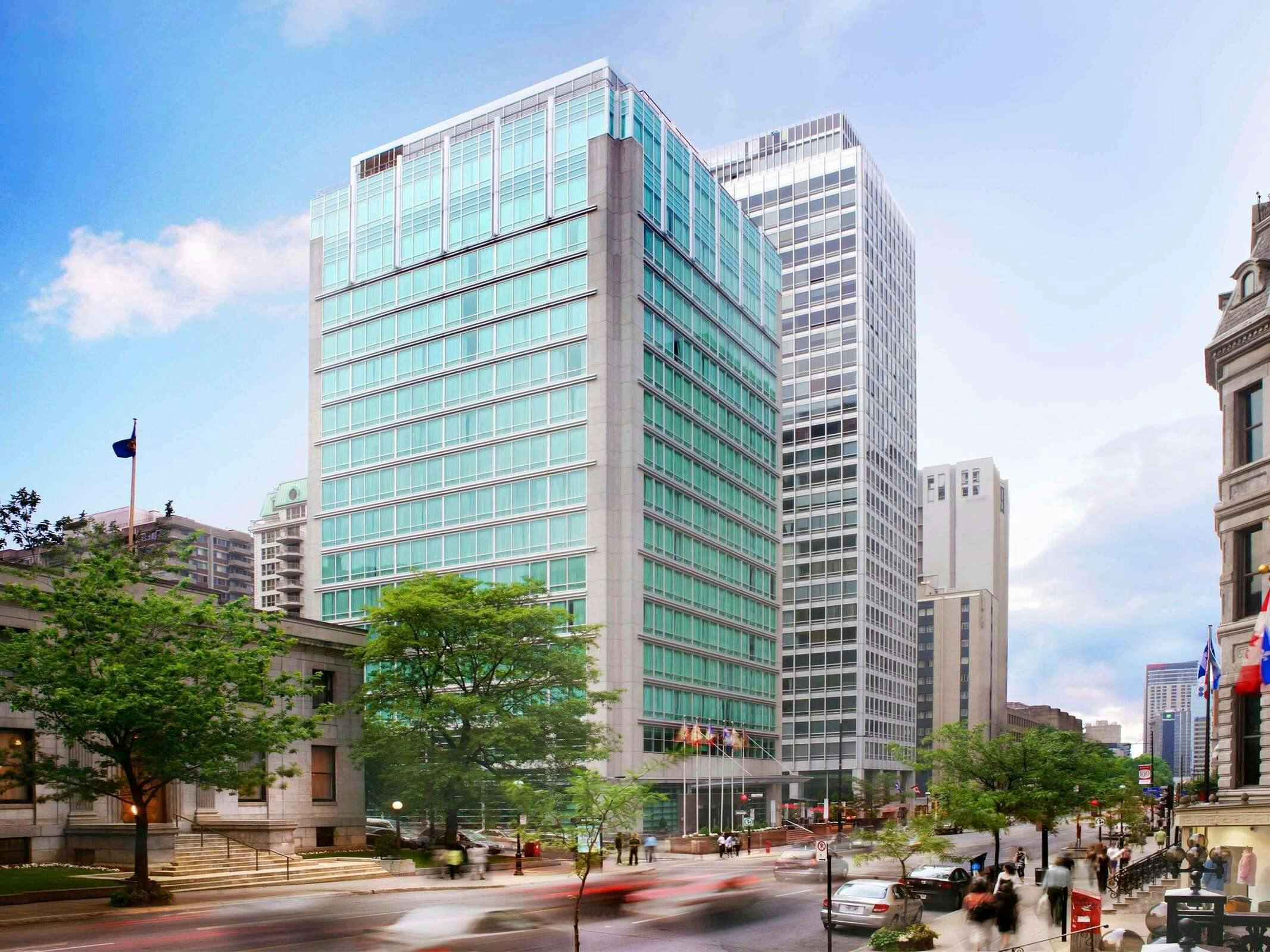 Hotel Sofitel Montreal Golden Mile photo 4