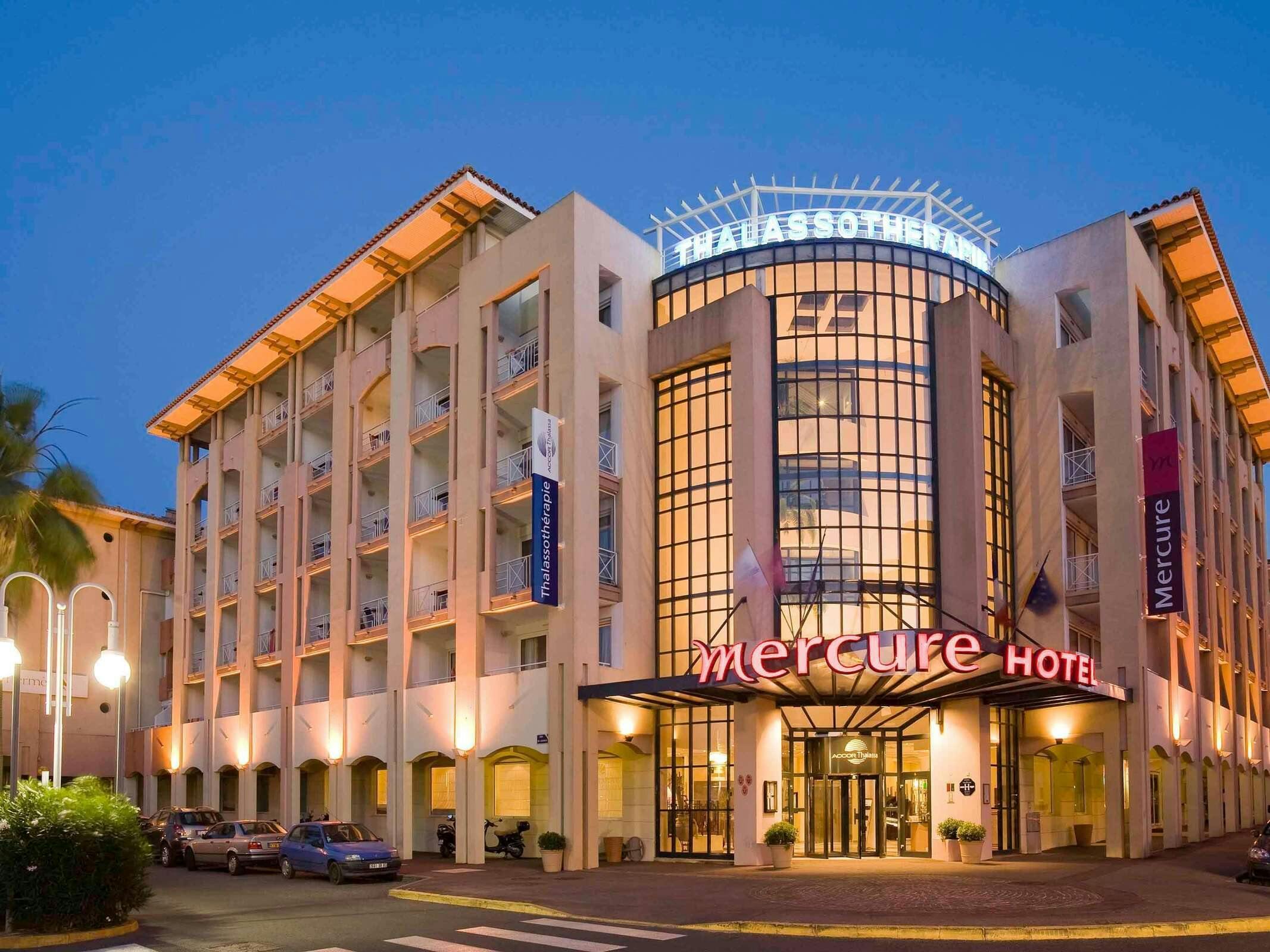 Hotel Mercure Thalassa Port Fréjus photo 2