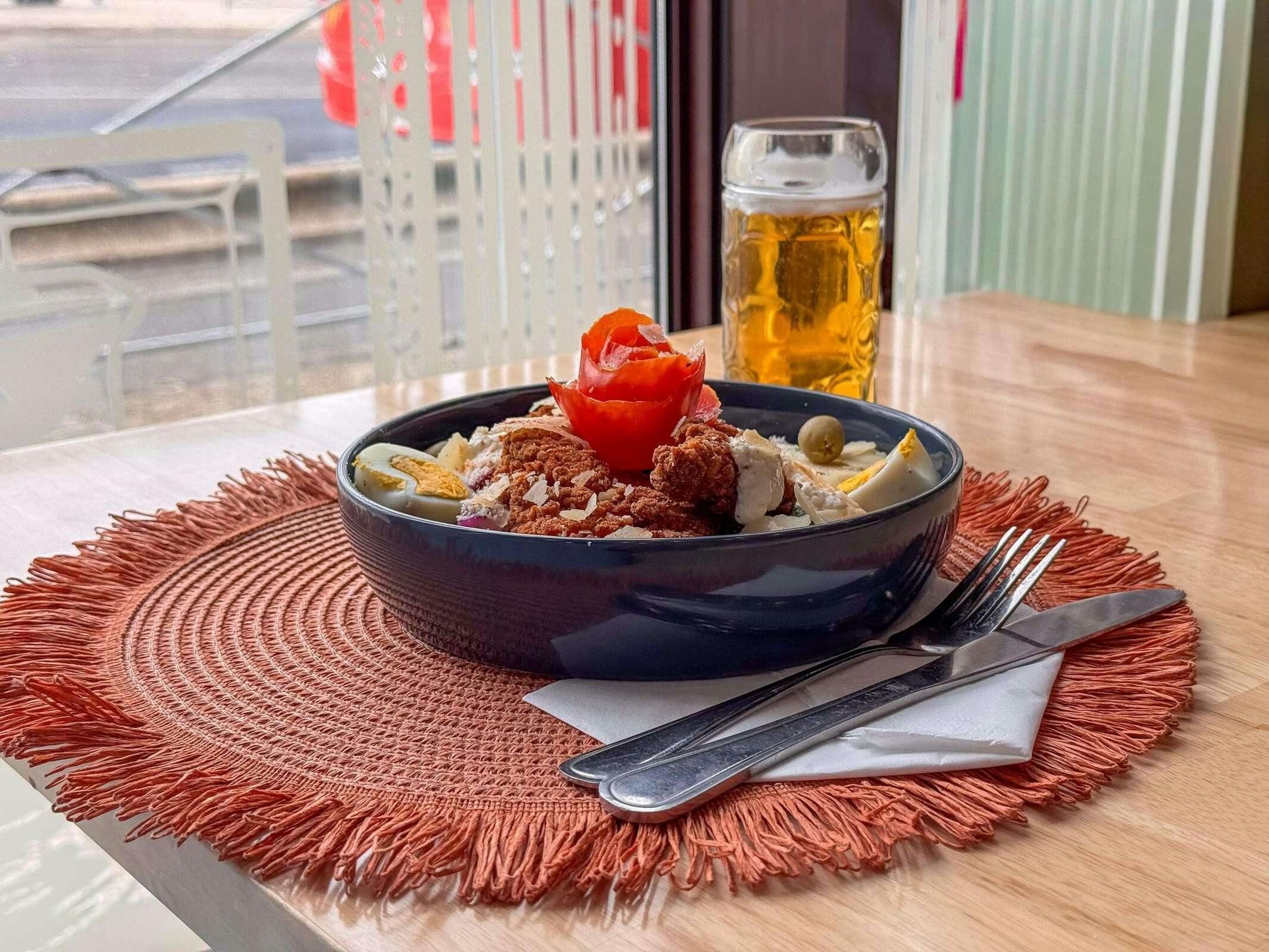 Hotel Ibis Styles Nîmes Gare Centre photo 1