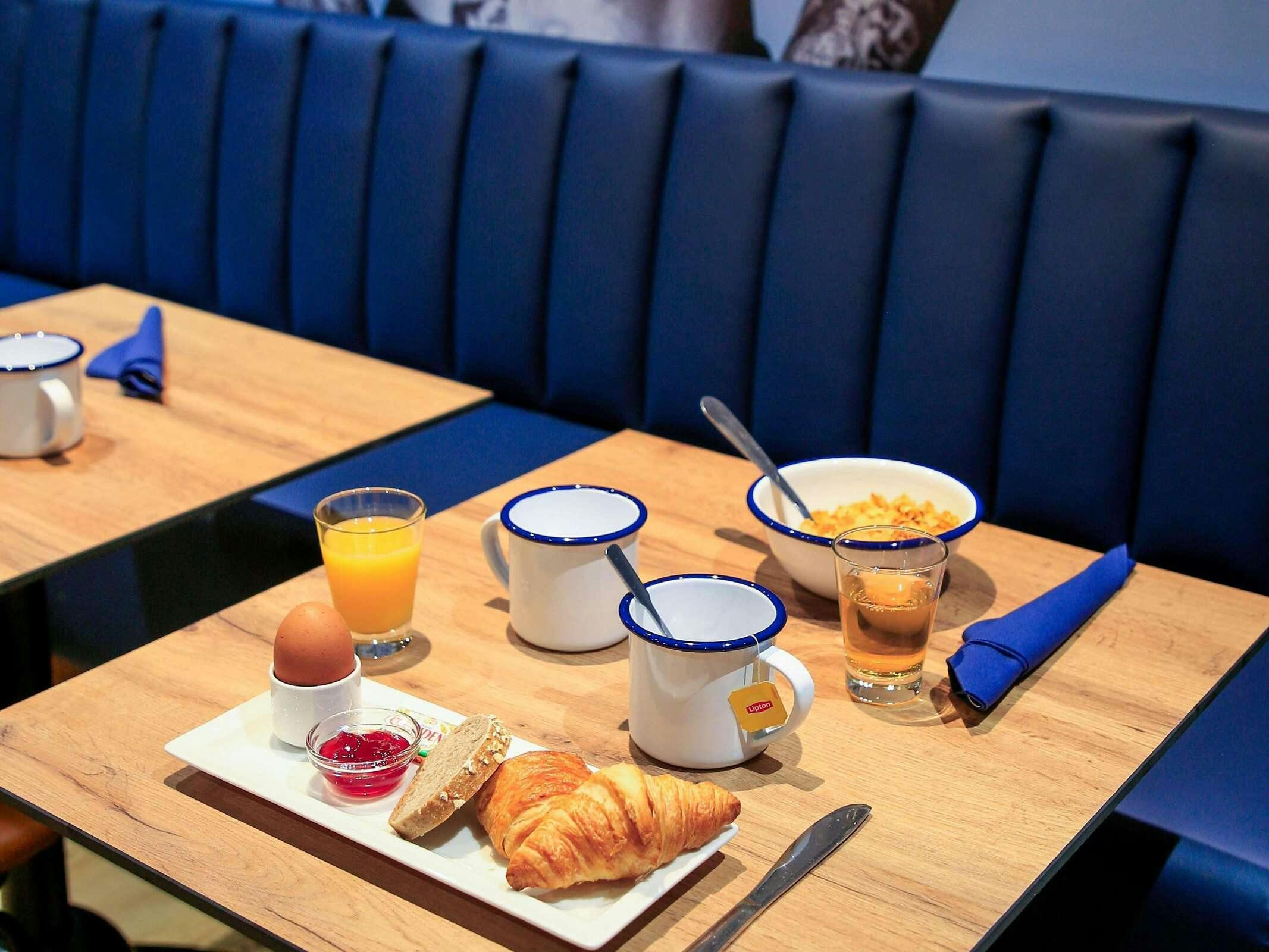 Hotel Ibis Styles Saint Malo Centre Historique photo 4