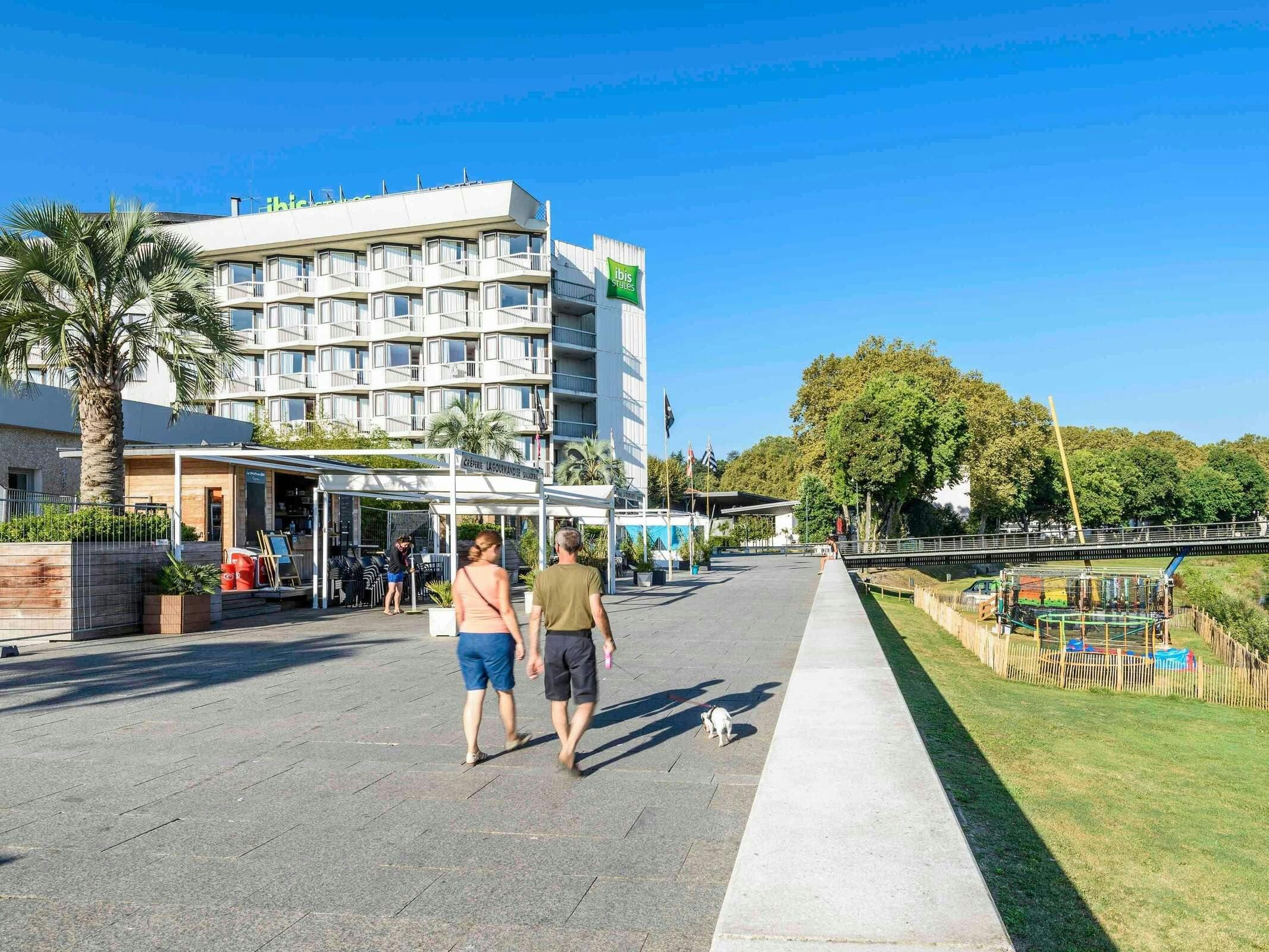 Hotel Ibis Styles Dax Centre photo 4