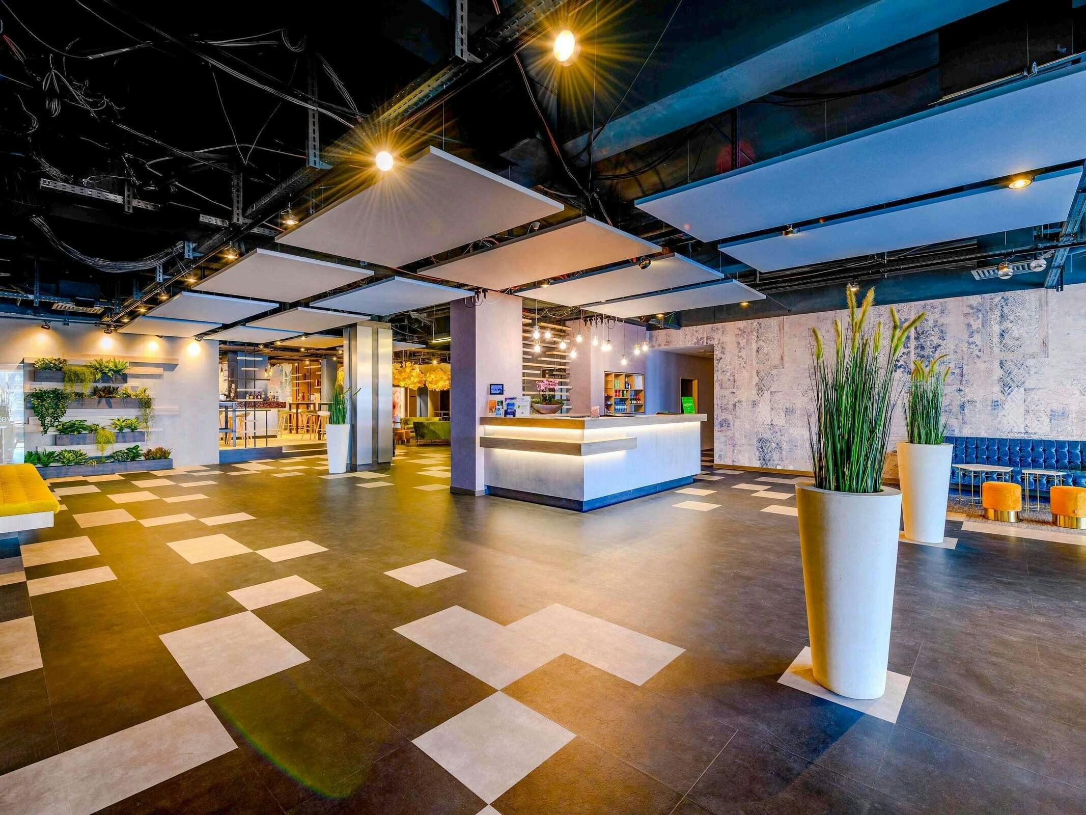 Hotel Ibis Styles Regensburg photo 2