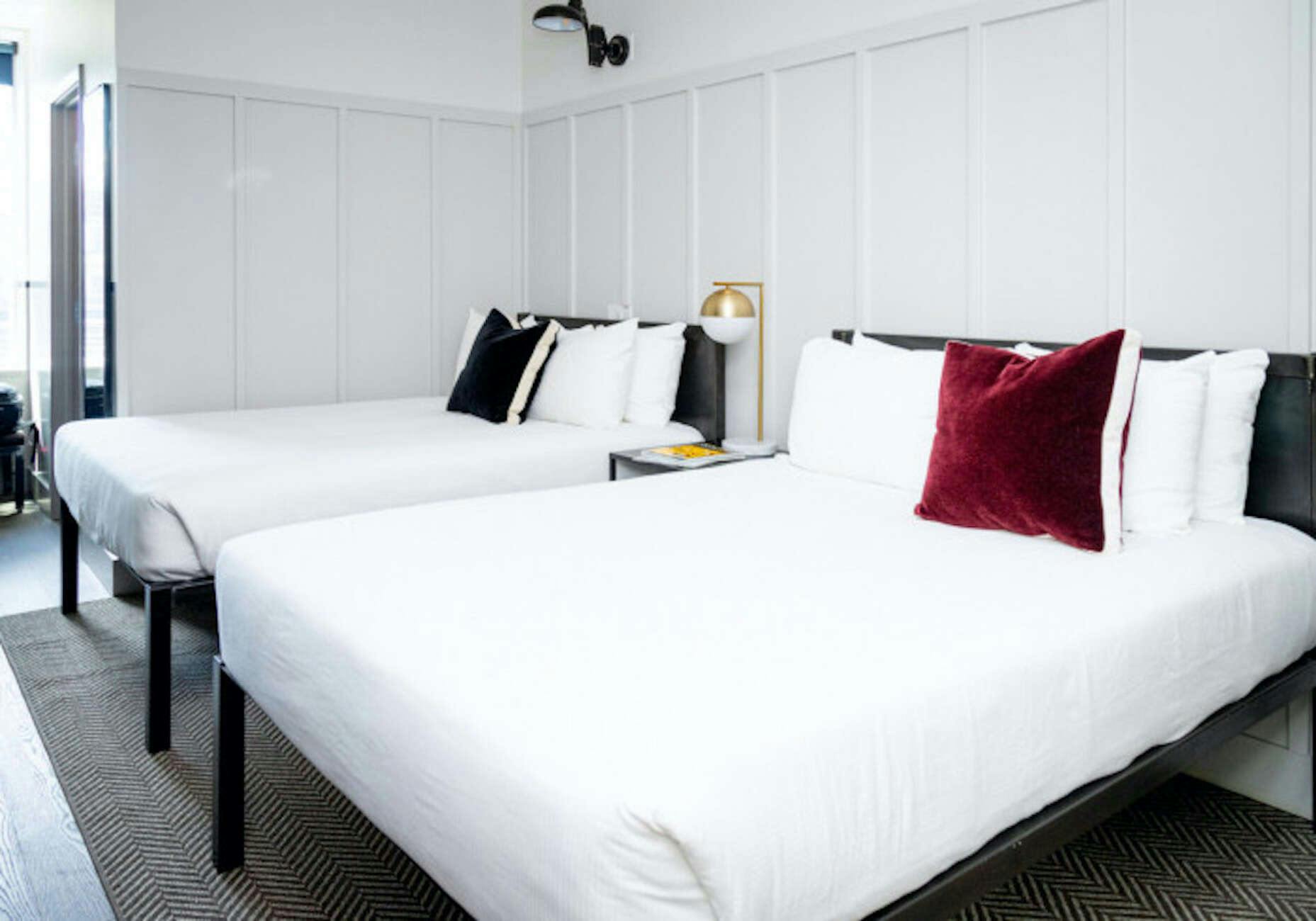 Hotel The Chicago Hotel Collection River North photo 2