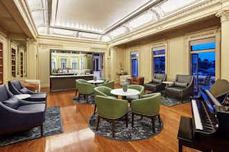 Hotel Glorietta Bay Inn photo 1