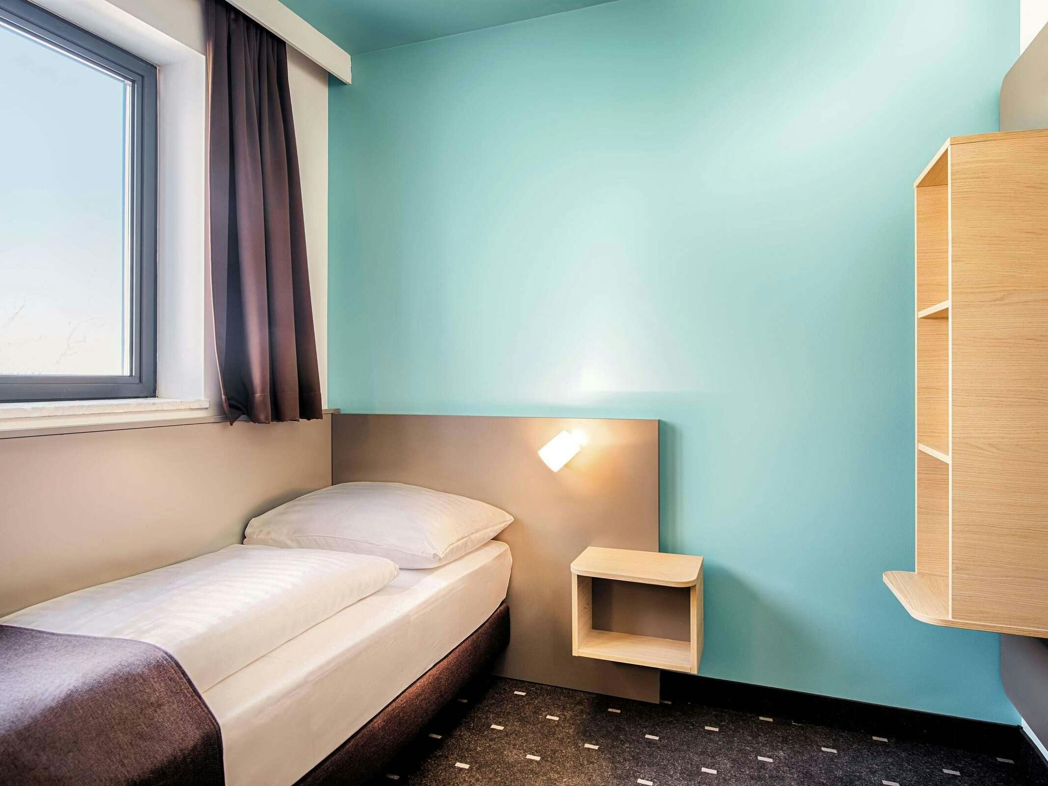 Hotel B&B HOTEL Graz-Hbf photo 4