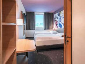 Hotel B&B HOTEL Salzburg-Süd photo 5