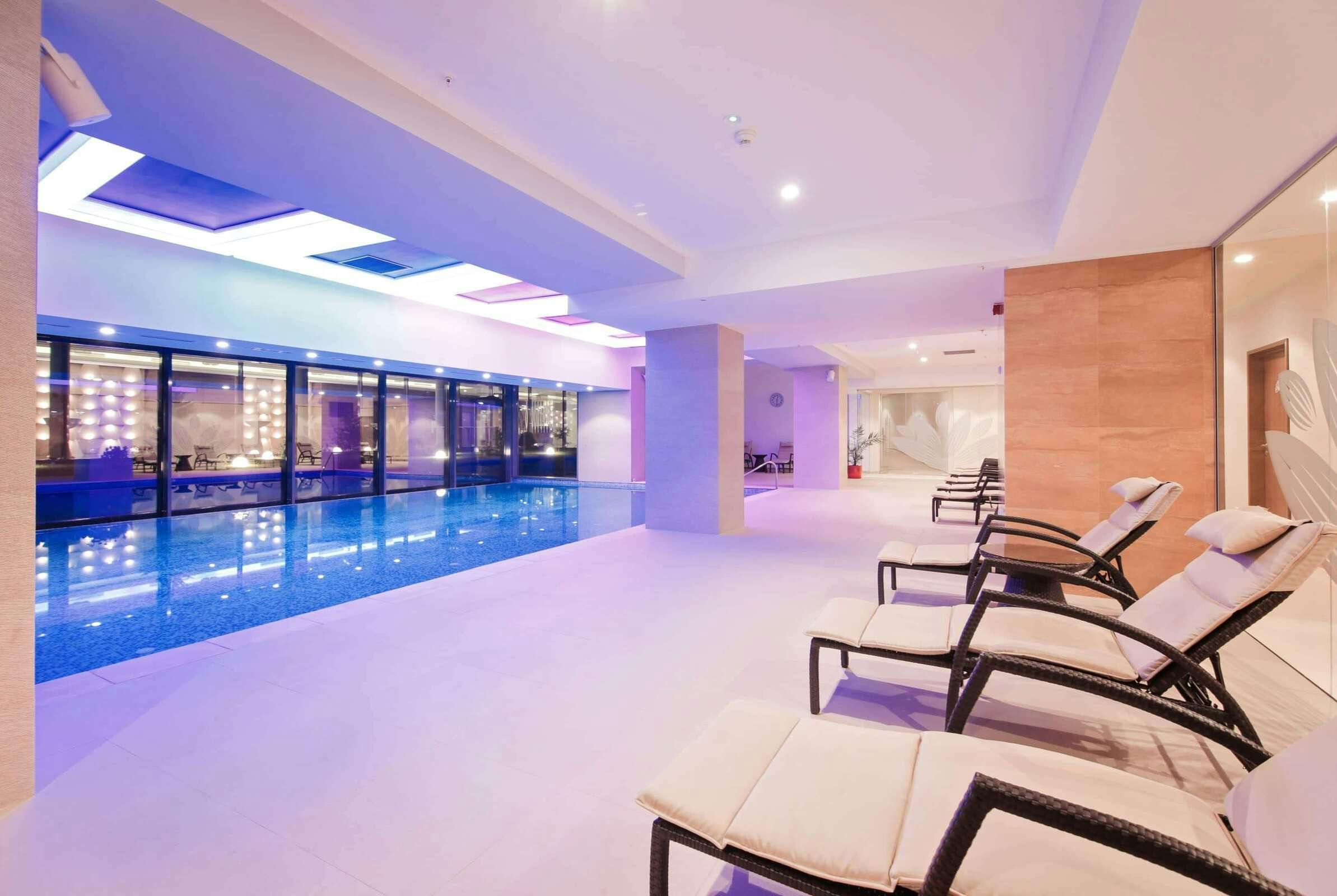 Hotel Ramada Plaza by Wyndham Craiova photo 5