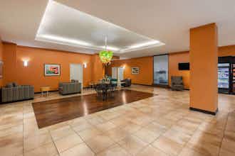 Hotel La Quinta Inn Ste Medical Ctr photo 2