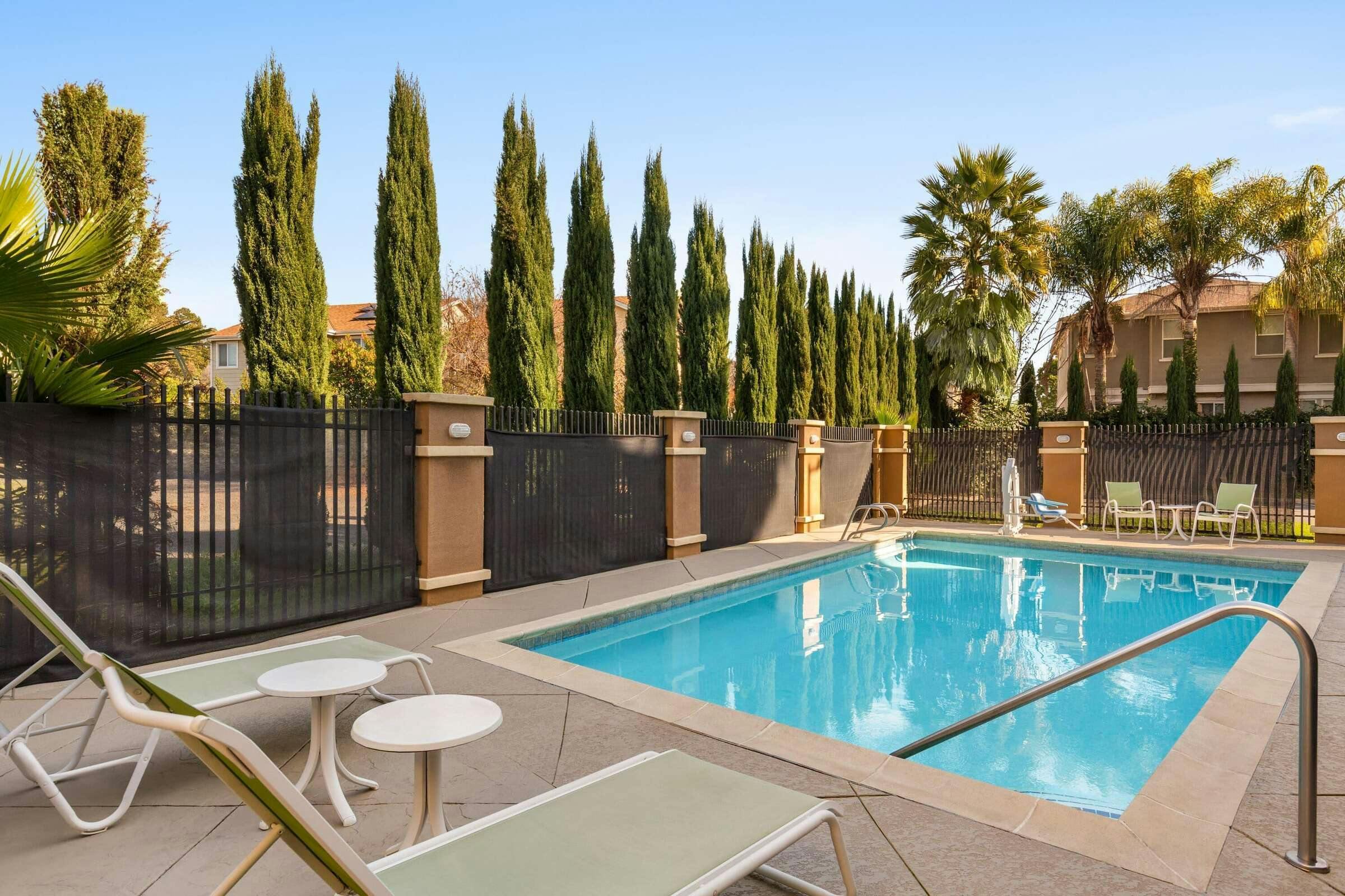 Hotel La Quinta Inn Ste Fairfield photo 5