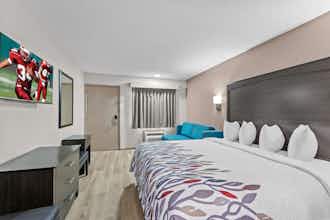 Hotel Red Roof Inn Panama City Beach photo 2