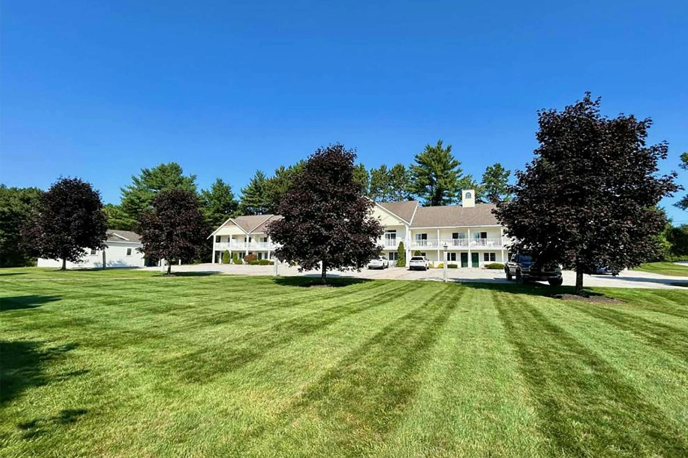 Hotel Golden Gables Dazzler Select photo 1