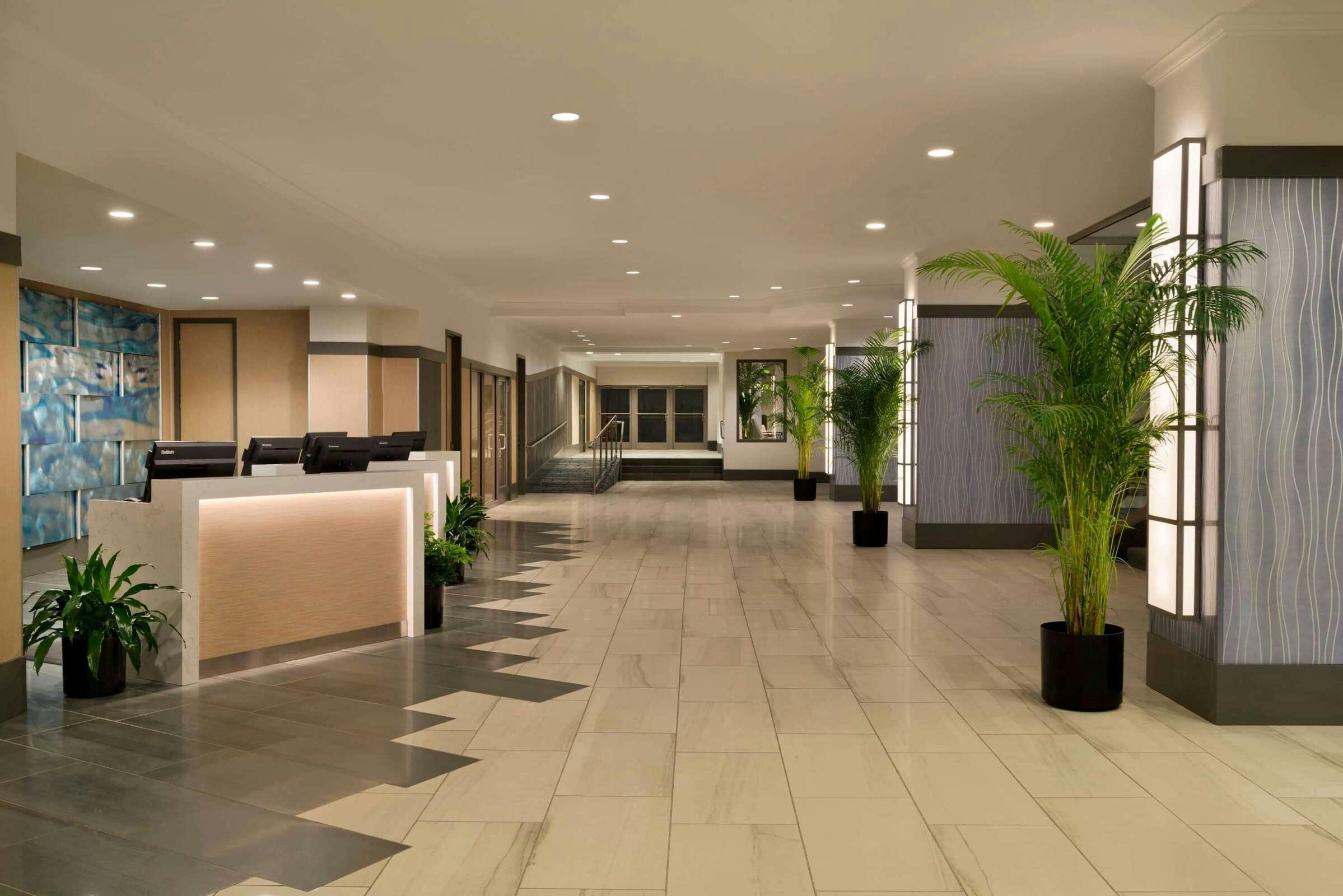 Hotel Wyndham Grand Pittsburgh Downtown photo 2