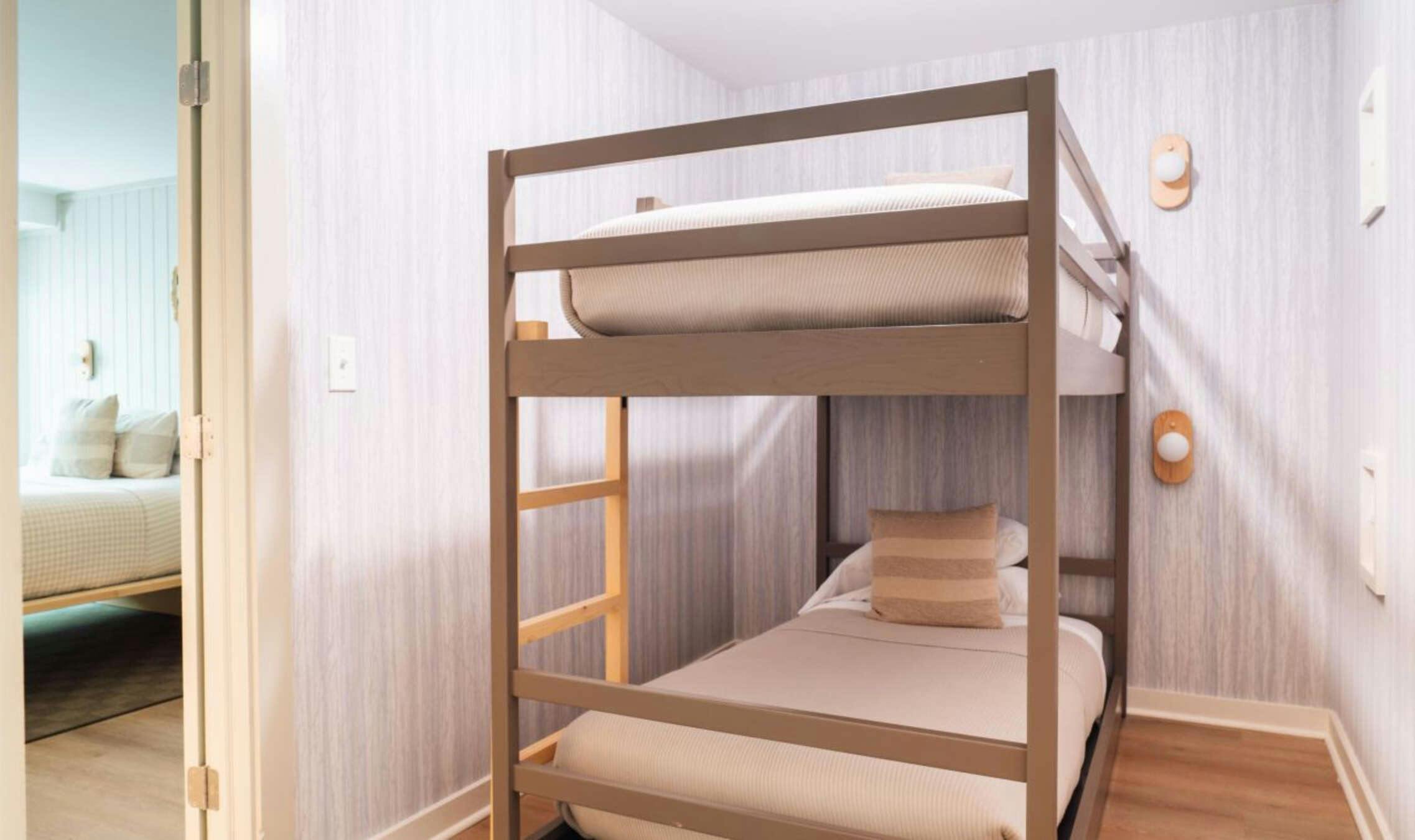 Hotel Laurel Lake Placid photo 4