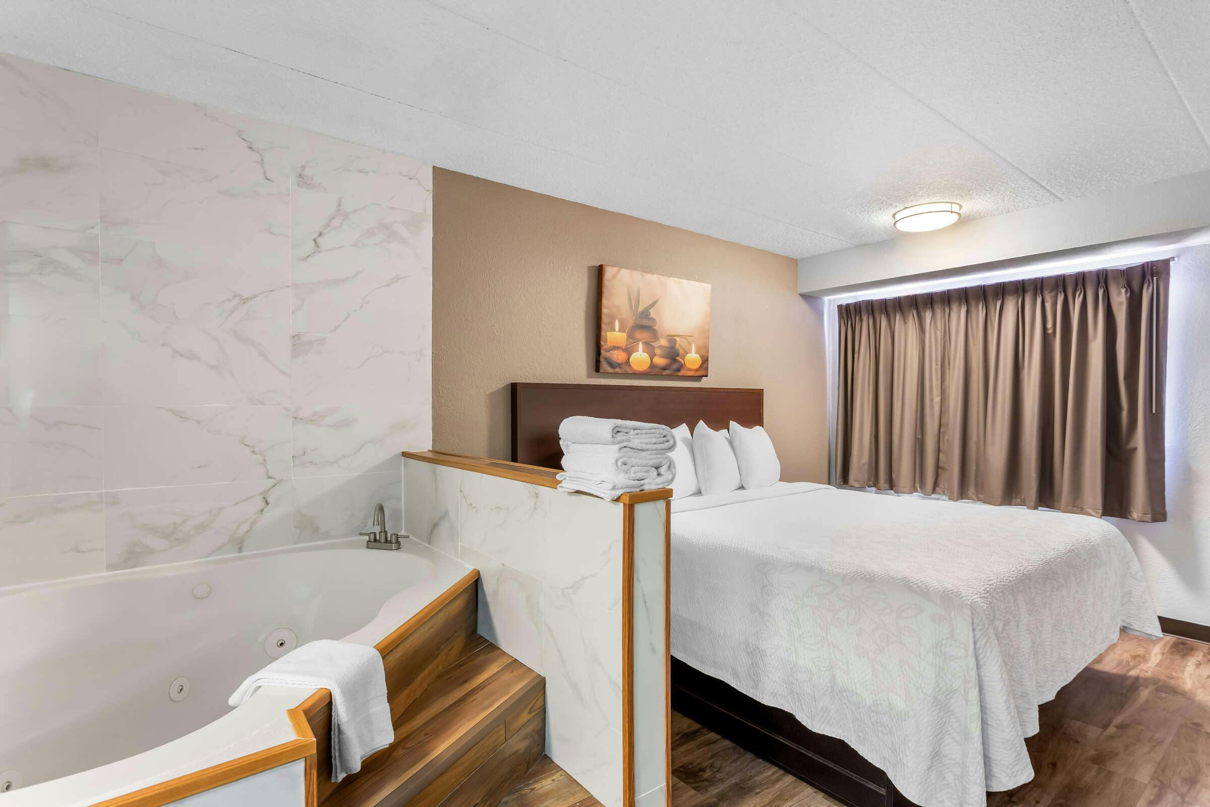 Hotel Red Roof PLUS+ Chicago - Hoffman Estates photo 3