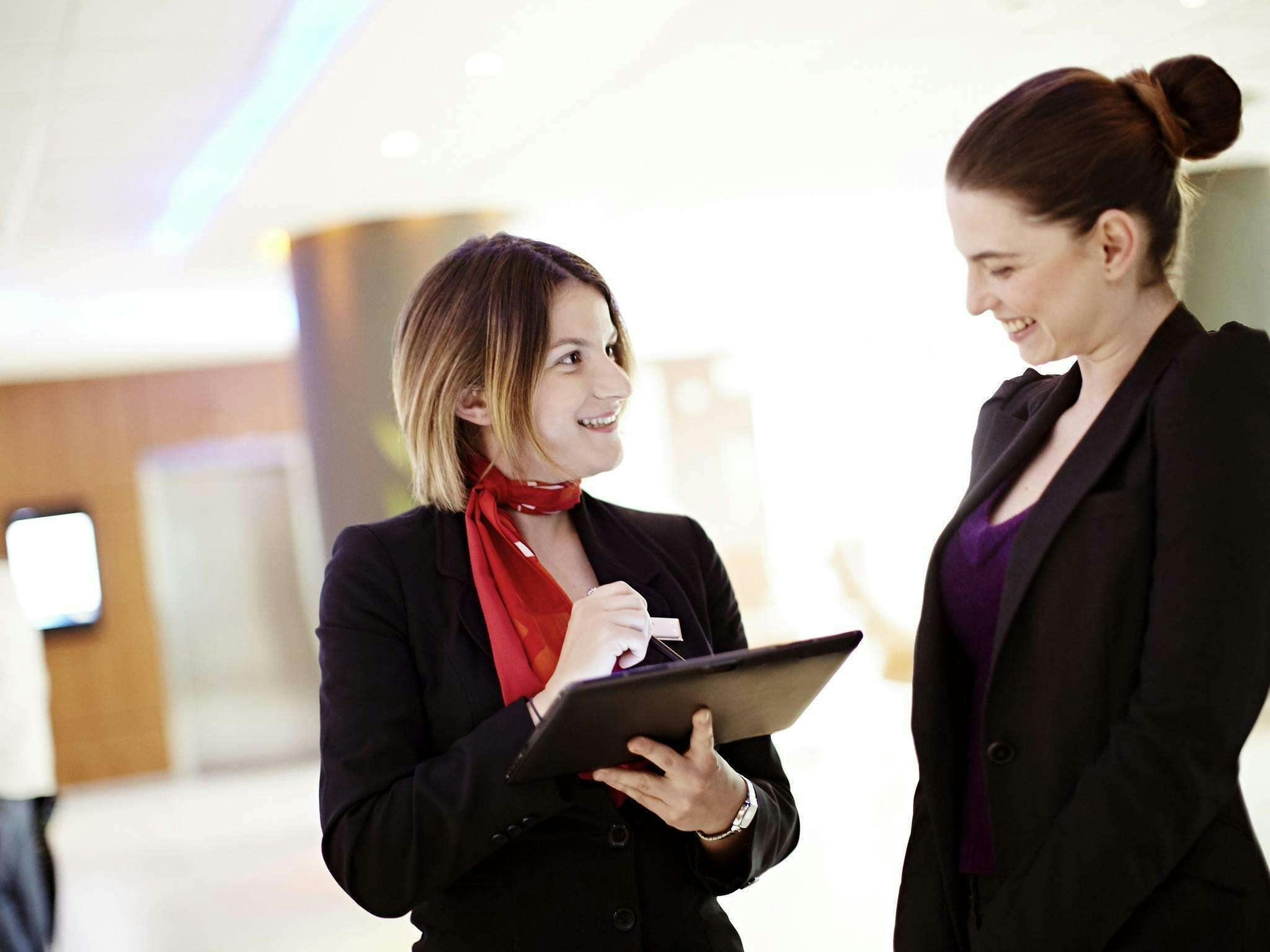 Hotel Novotel London Waterloo photo 2