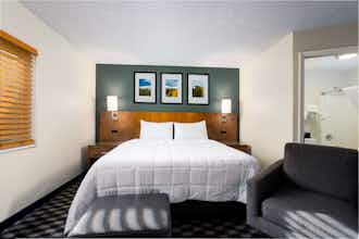 Hotel MCM Eleganté Suites Colorado Springs photo 1