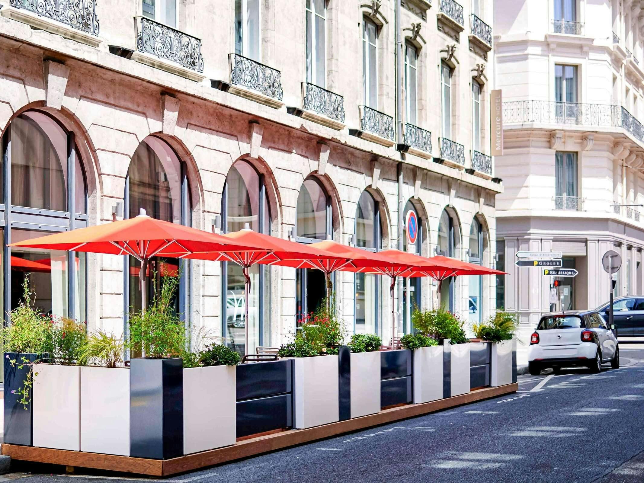 Hotel Hotel Mercure Lyon Centre Plaza Republique photo 1