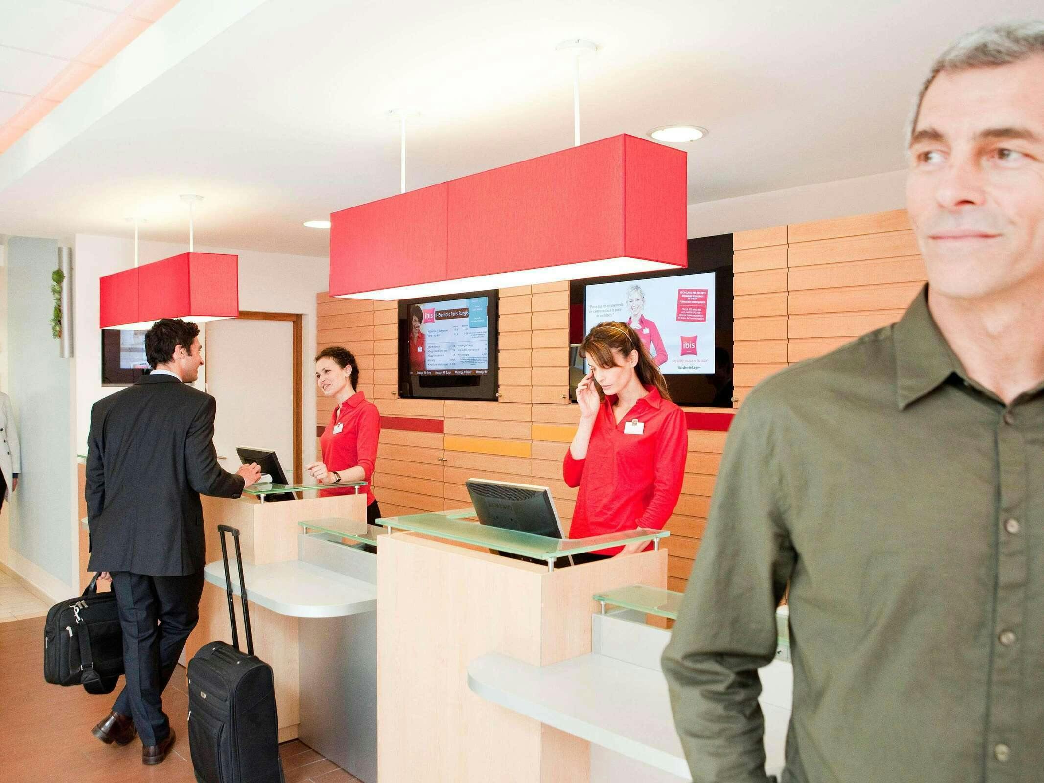 Hotel Ibis Milano Malpensa Aeroporto photo 2